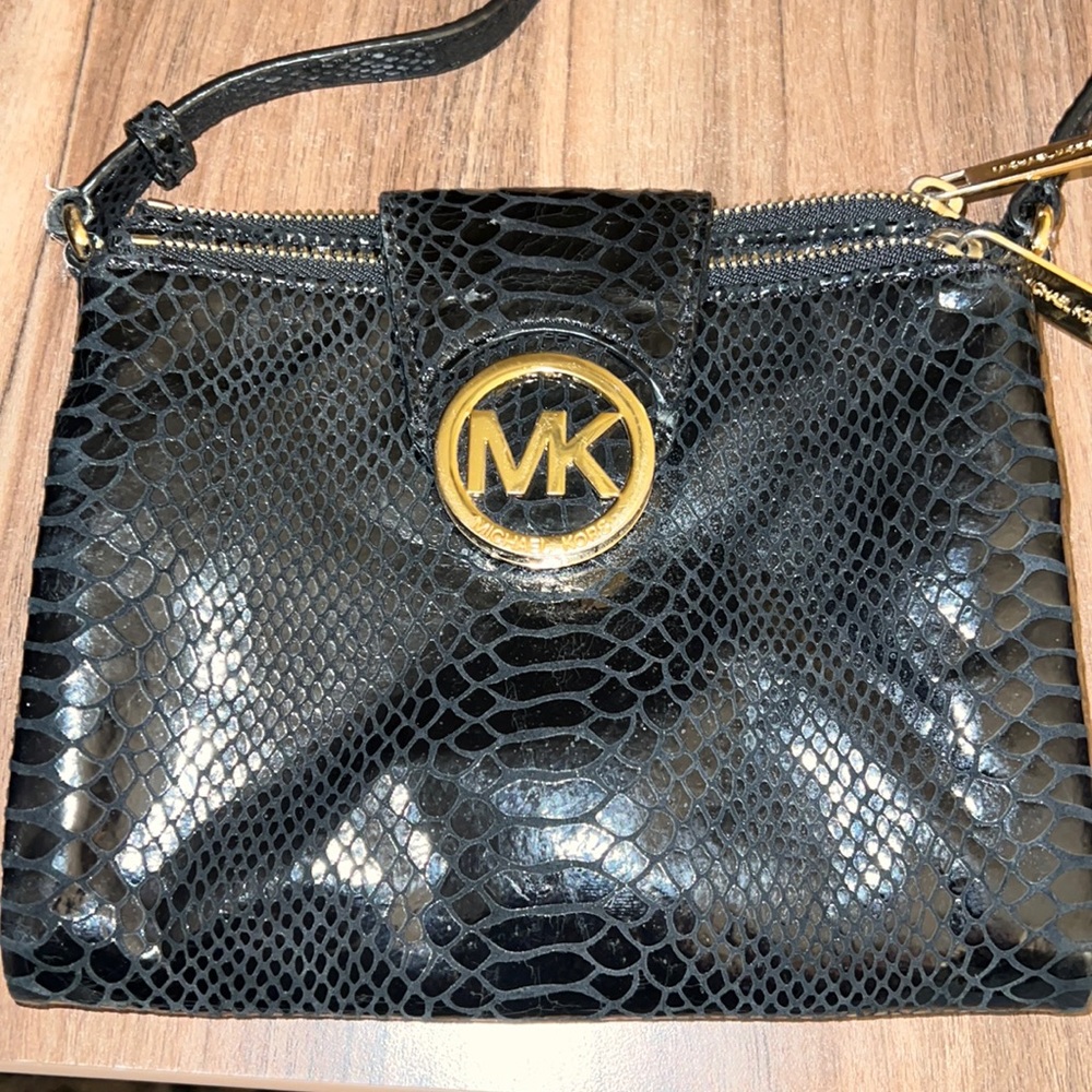 Michael Kors Black Snake Skin Crossbody (will take best offer)